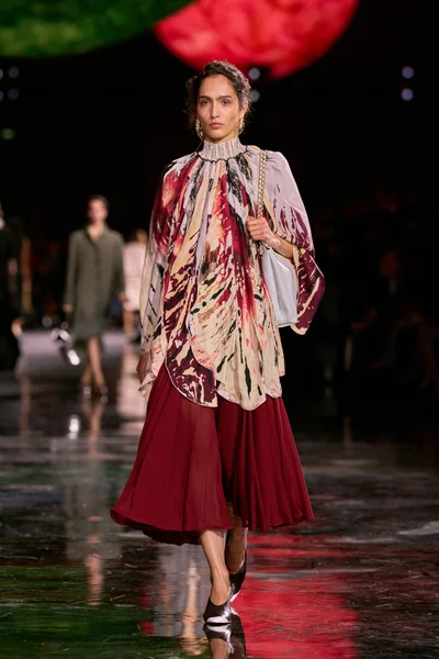Look 47
